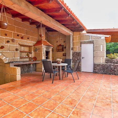 Beautiful Arianny House With Pool *